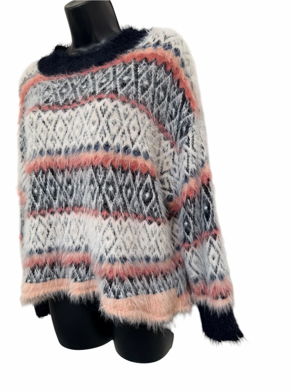 Urban Outfitters stay cozy